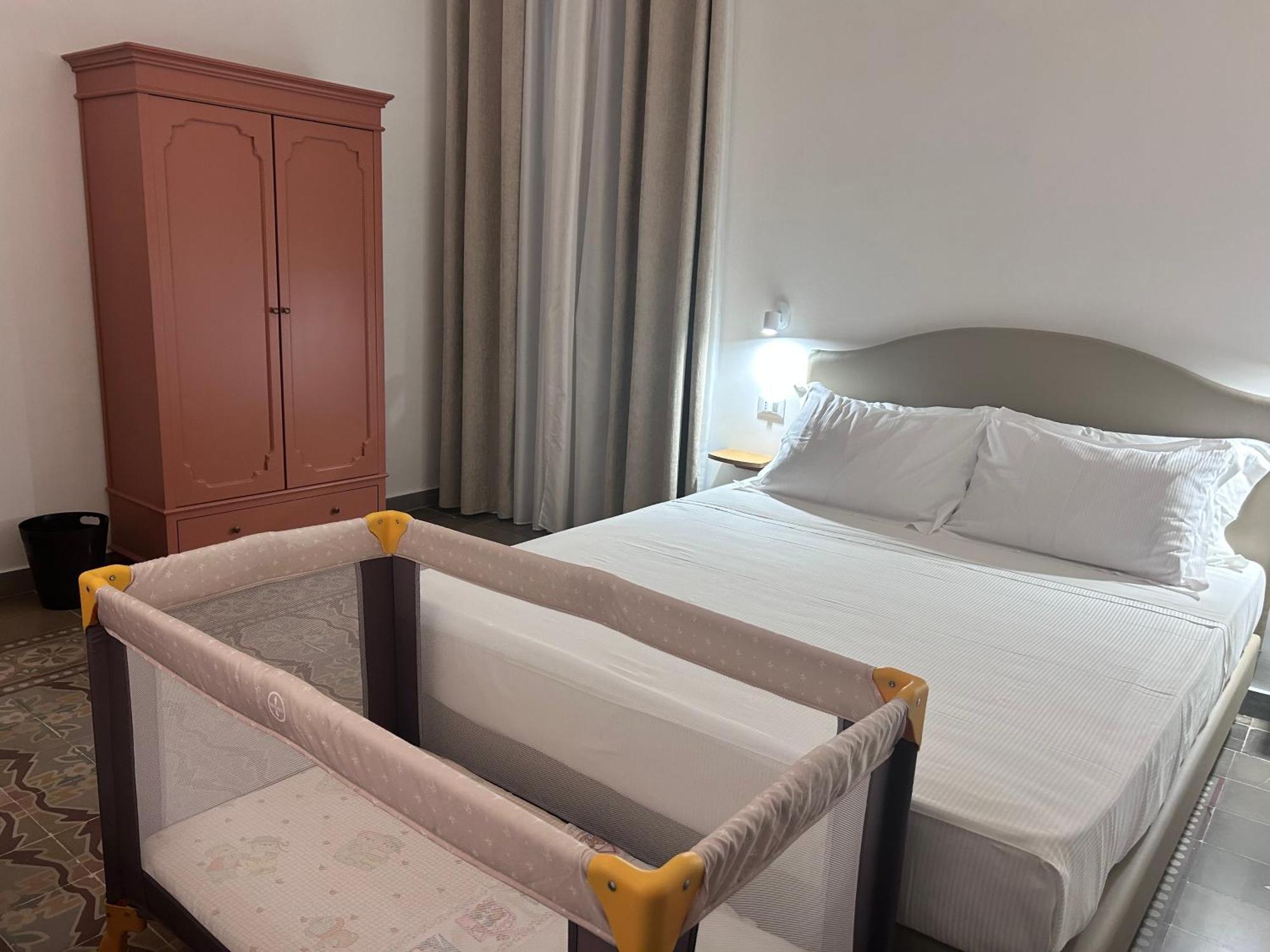 Ducas Rooms And Suite Lascari Zewnętrze zdjęcie